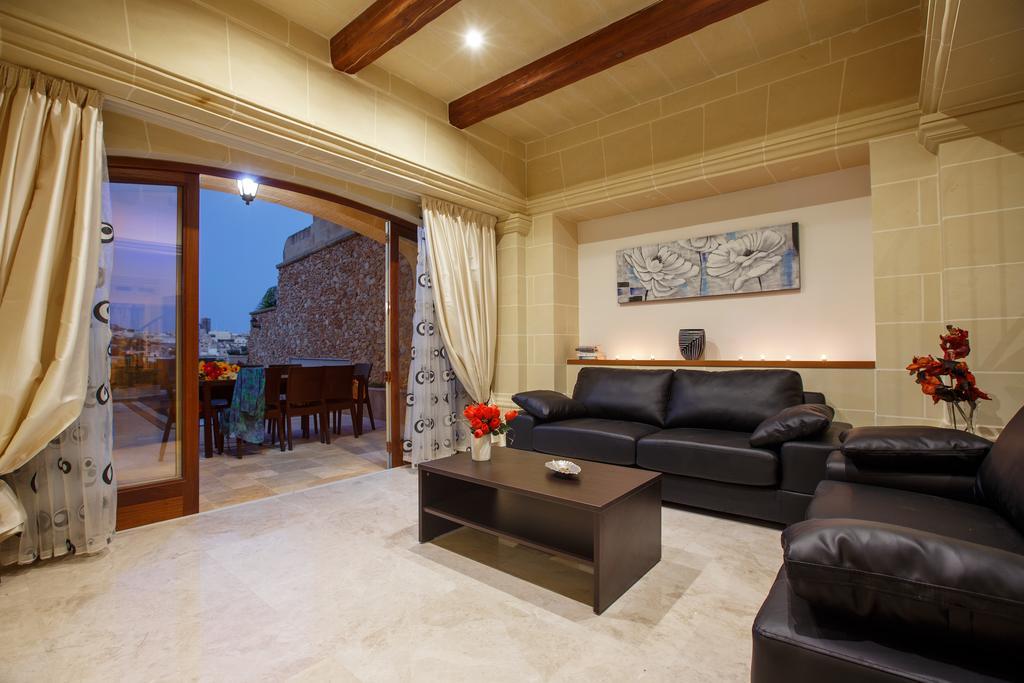 Carini * Għarb